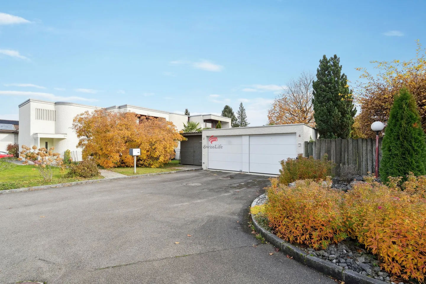 Family Oasis with Lake View - Photo 12 of 13