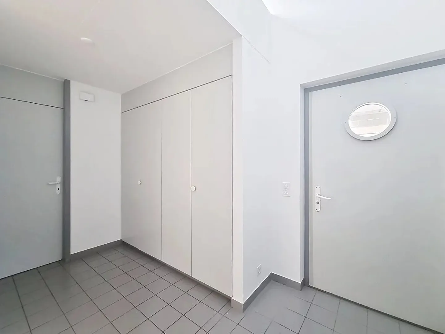2-room apartment - Photo 7 of 7