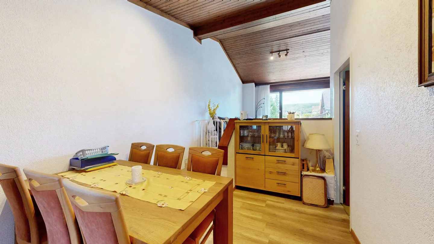 Maison individuelle de 4,5 pièces avec grand jardin - Photo 4 sur 17