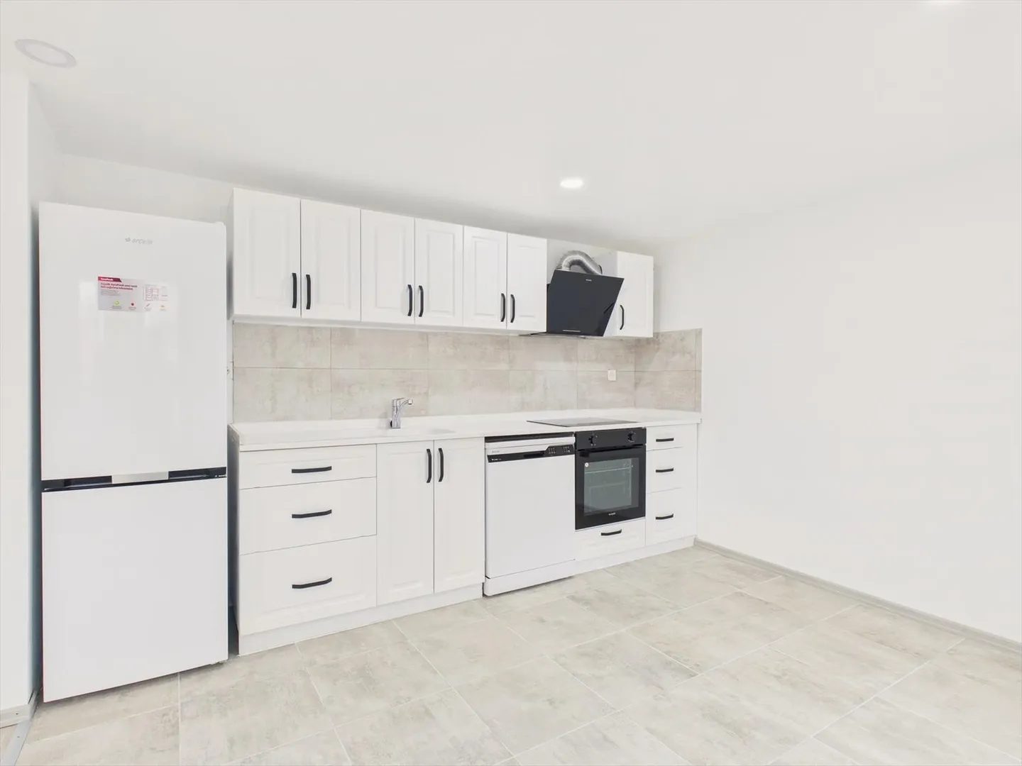 Neu renovierte 3.5-Zimmer Wohnung mit Balkon in Amriswil - Foto 4 von 11