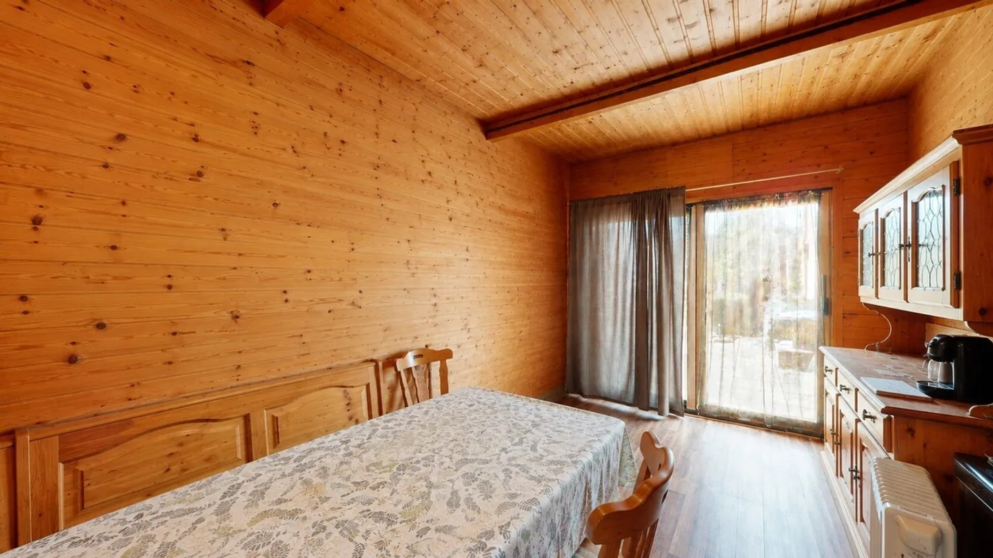 Maison individuelle de 4,5 pièces avec grand jardin - Photo 10 sur 17