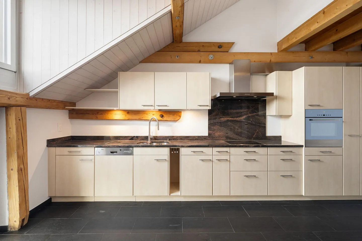 TOP Wertanlage: Maisonette-Loftwohnung mit See- und Bergblick - Foto 7 von 23