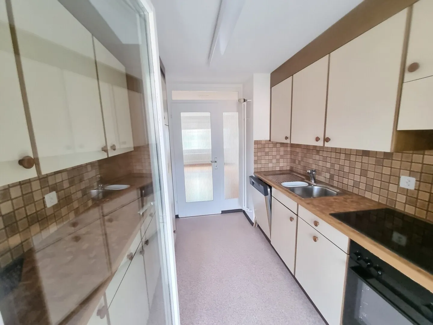 Geräumige Wohnung in ruhiger Lage - Foto 11 von 13