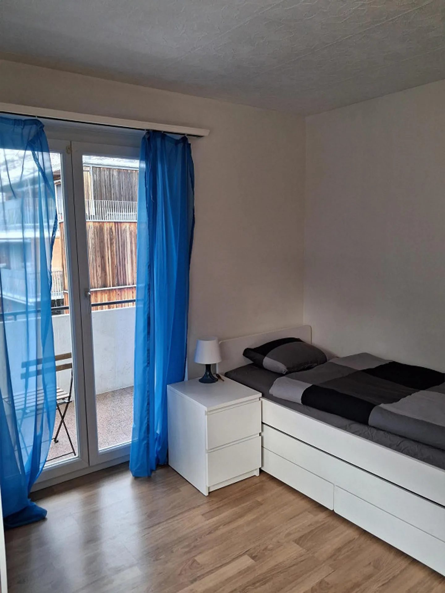 Möbliertes Zimmer in Visp - Foto 2 von 4