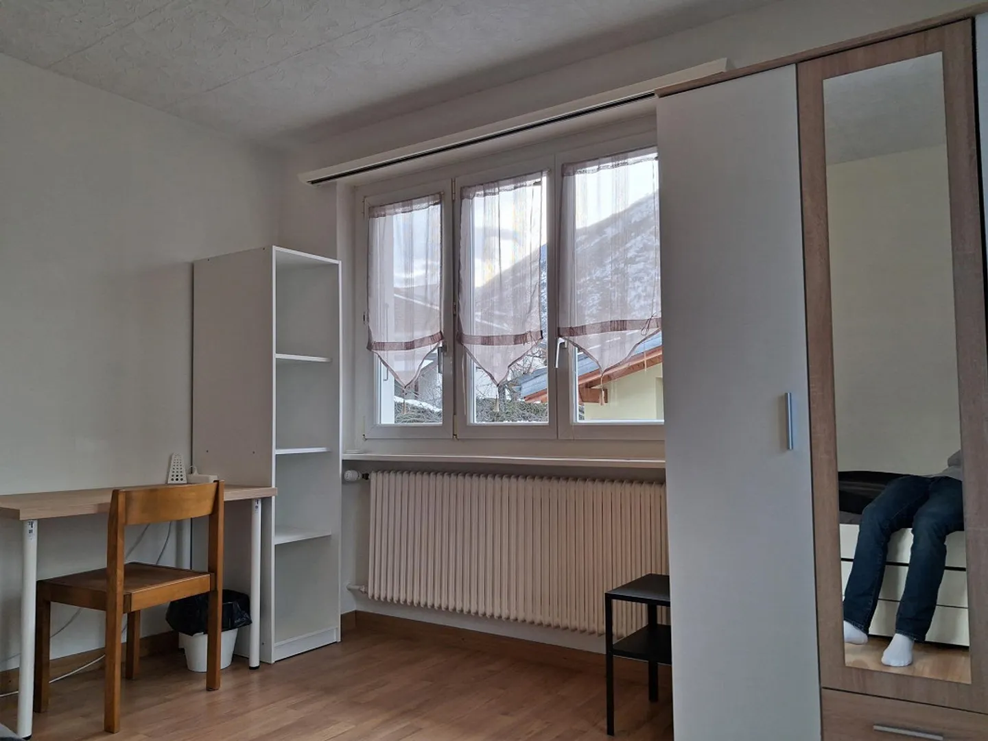 Möbliertes Zimmer in Visp - Foto 3 von 4