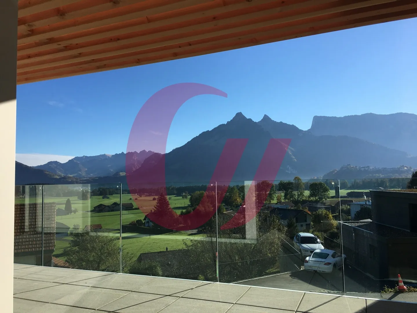 Casa a schiera con 5,5 stanze a Le Pâquier! - Foto 2 di 13