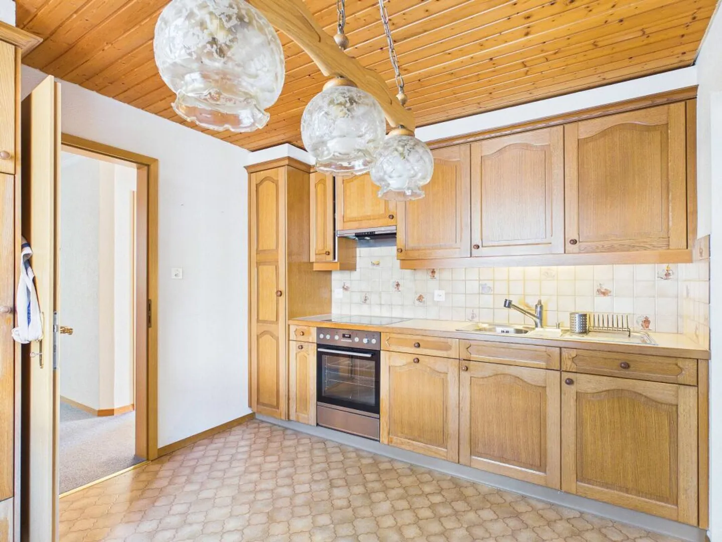 Charming Family Home in Mümliswil - Photo 8 of 15