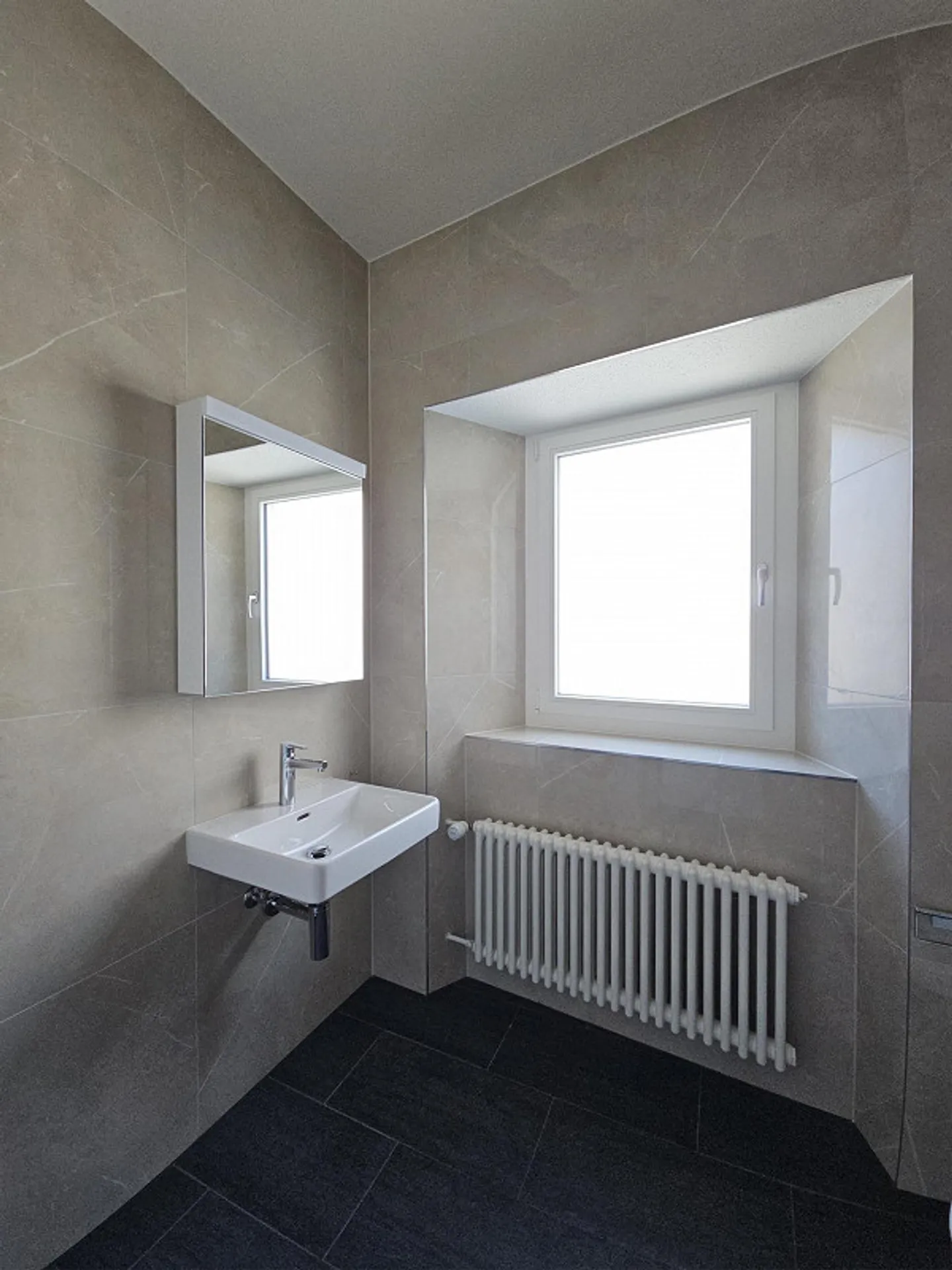 Charmante Wohnung Nähe Flecken - Foto 6 von 9