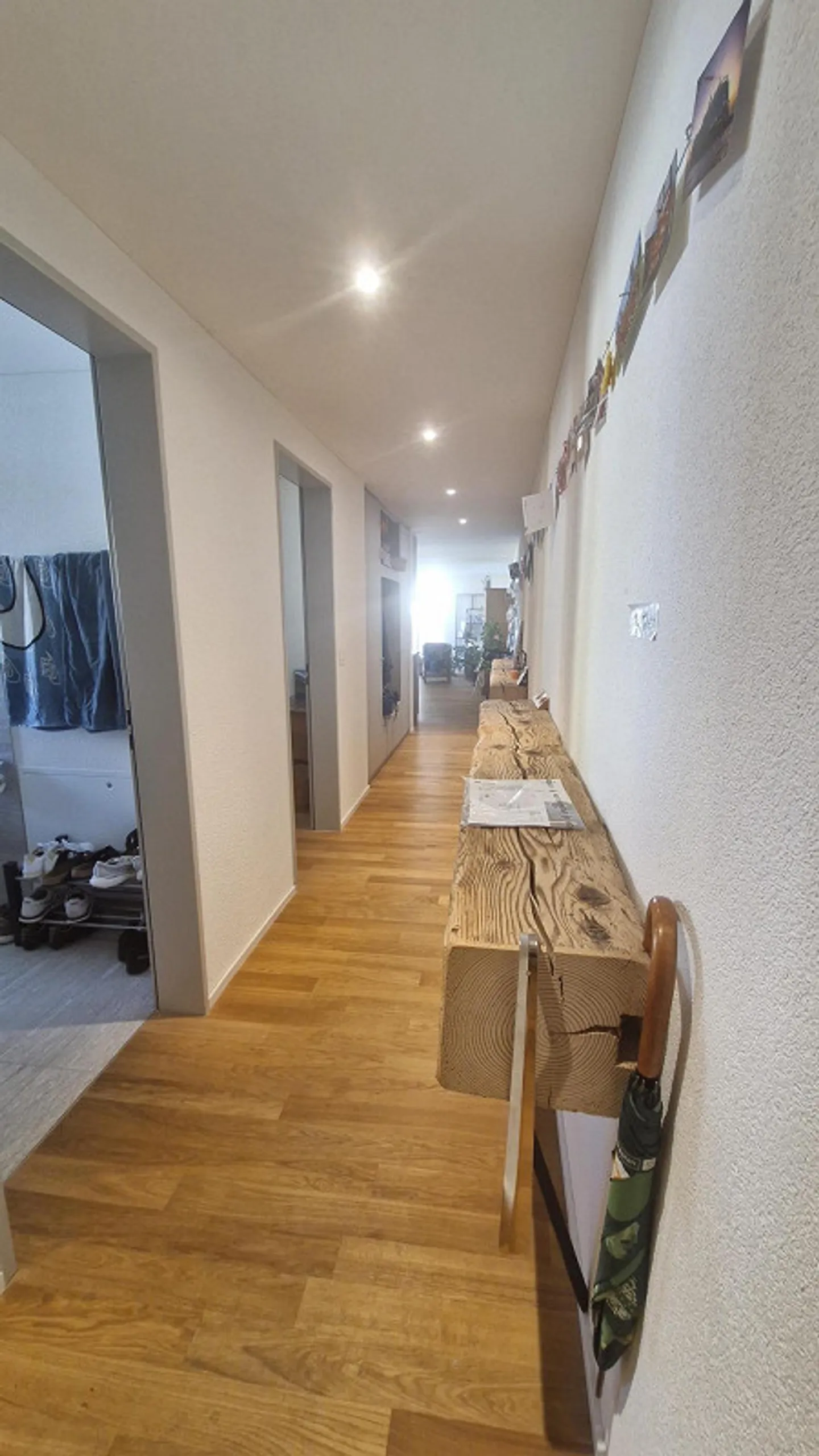 appartement moderne au cœur d'Aadorf - Photo 3 sur 9