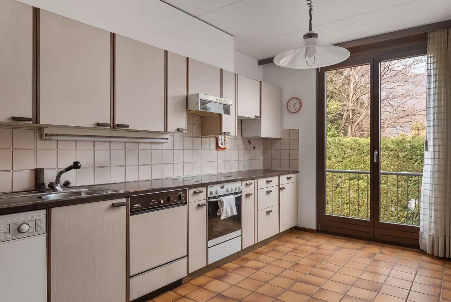 Casa a schiera affascinante con vista aperta - Foto 4 di 11