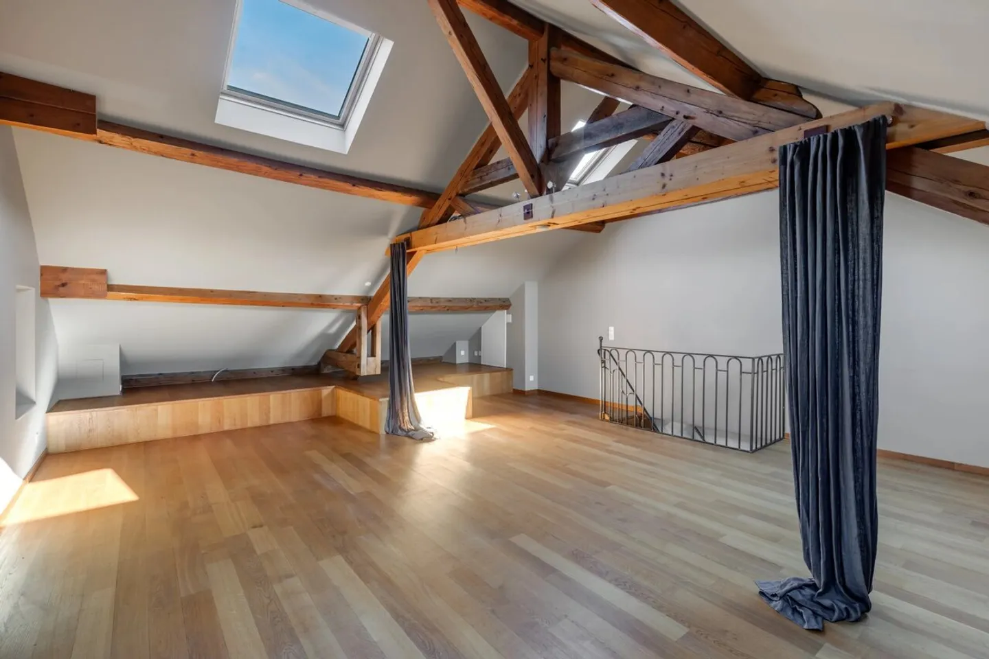 Characterful Village House - Photo 10 of 12