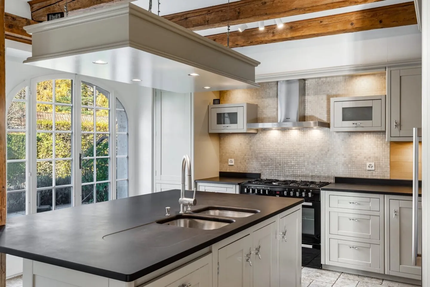 Characterful Village House - Photo 3 of 12