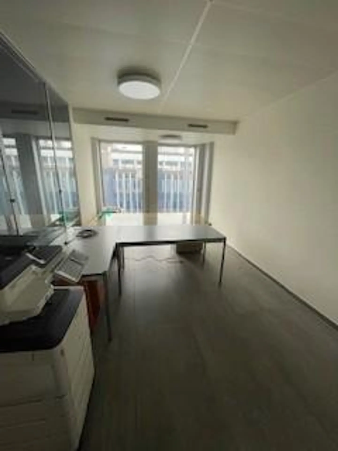 Bureau Moderne à Rive - Photo 6 sur 6