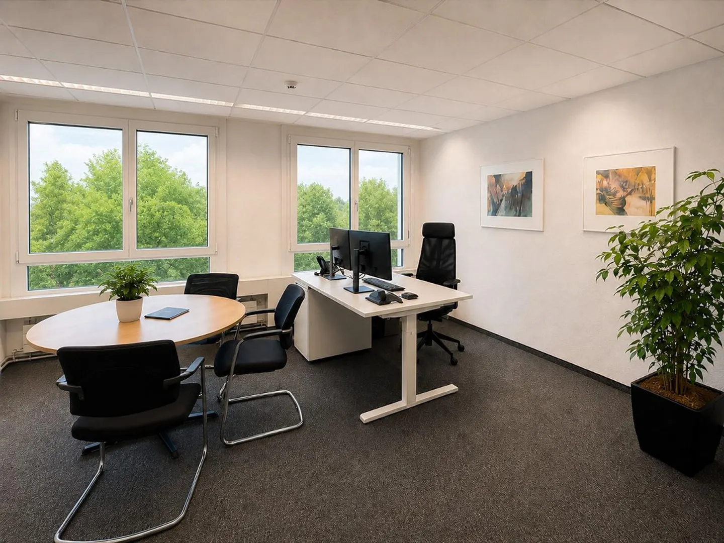 Work in the best location! - Photo 4 of 6