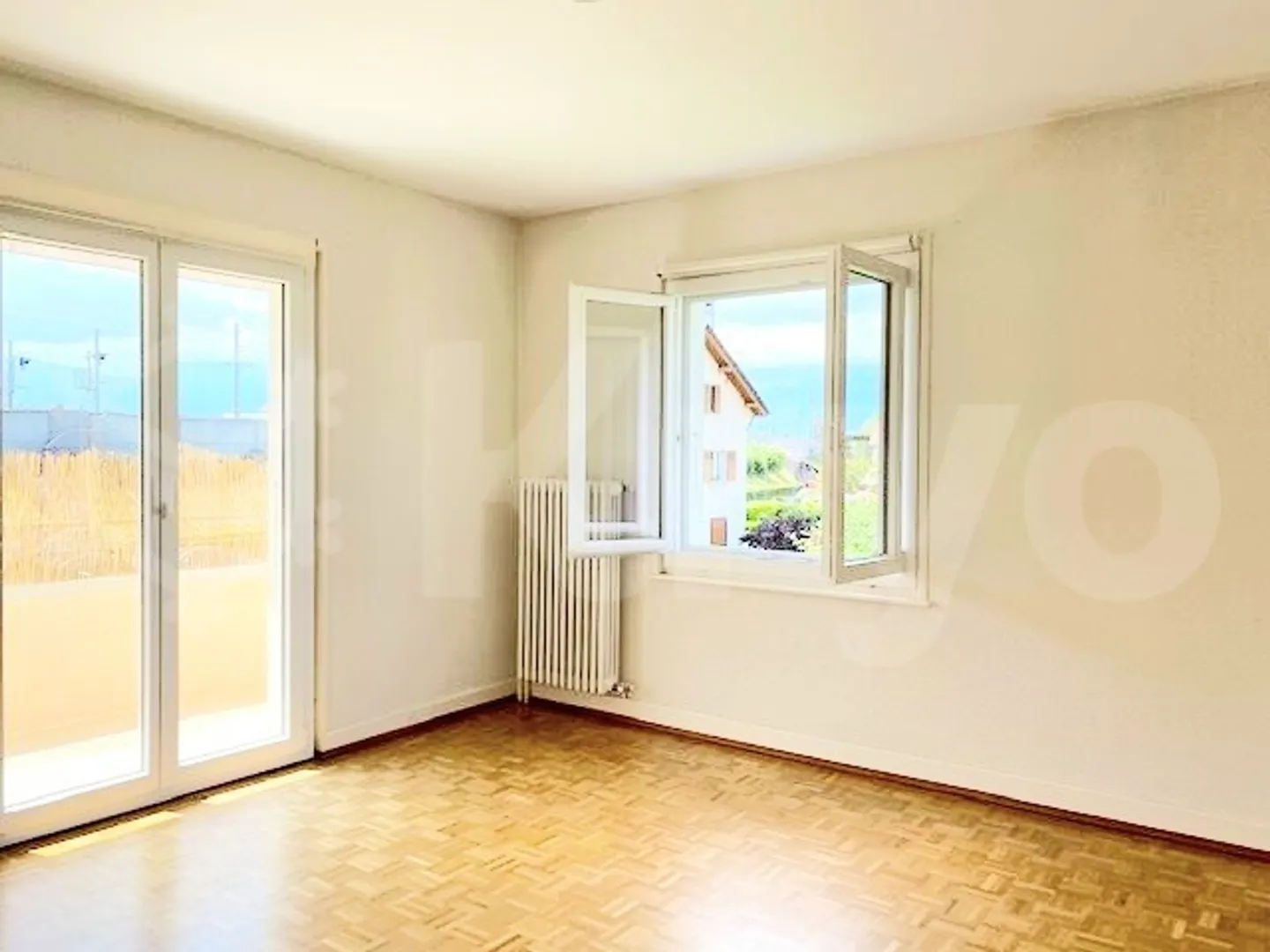 LILAS 3, appartamento di 3 locali vicino alla città - Foto 3 di 7