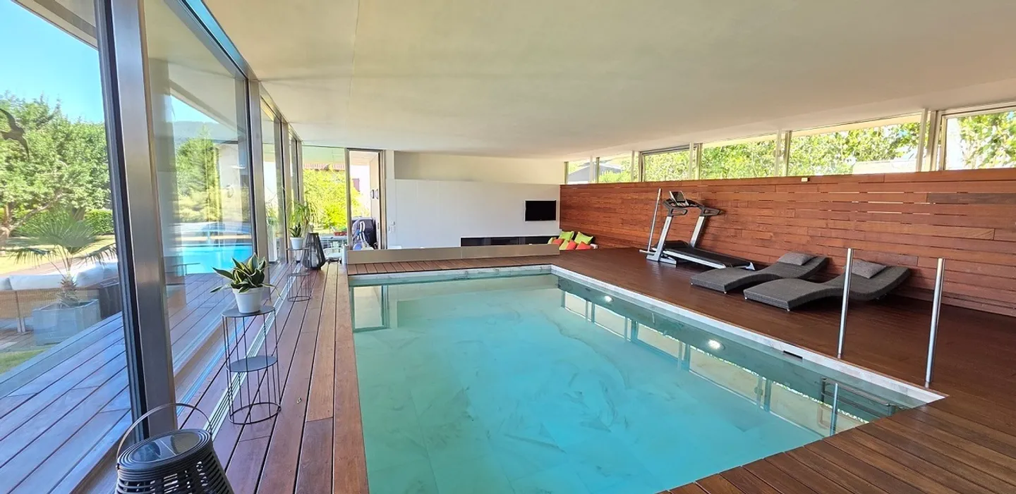 Family property with SPA, pools and multiple possibilities! - Photo 1 of 8
