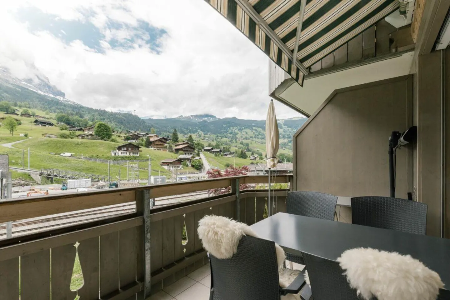 Stilvolle Wohnung mit Bergblick - Foto 14 von 18