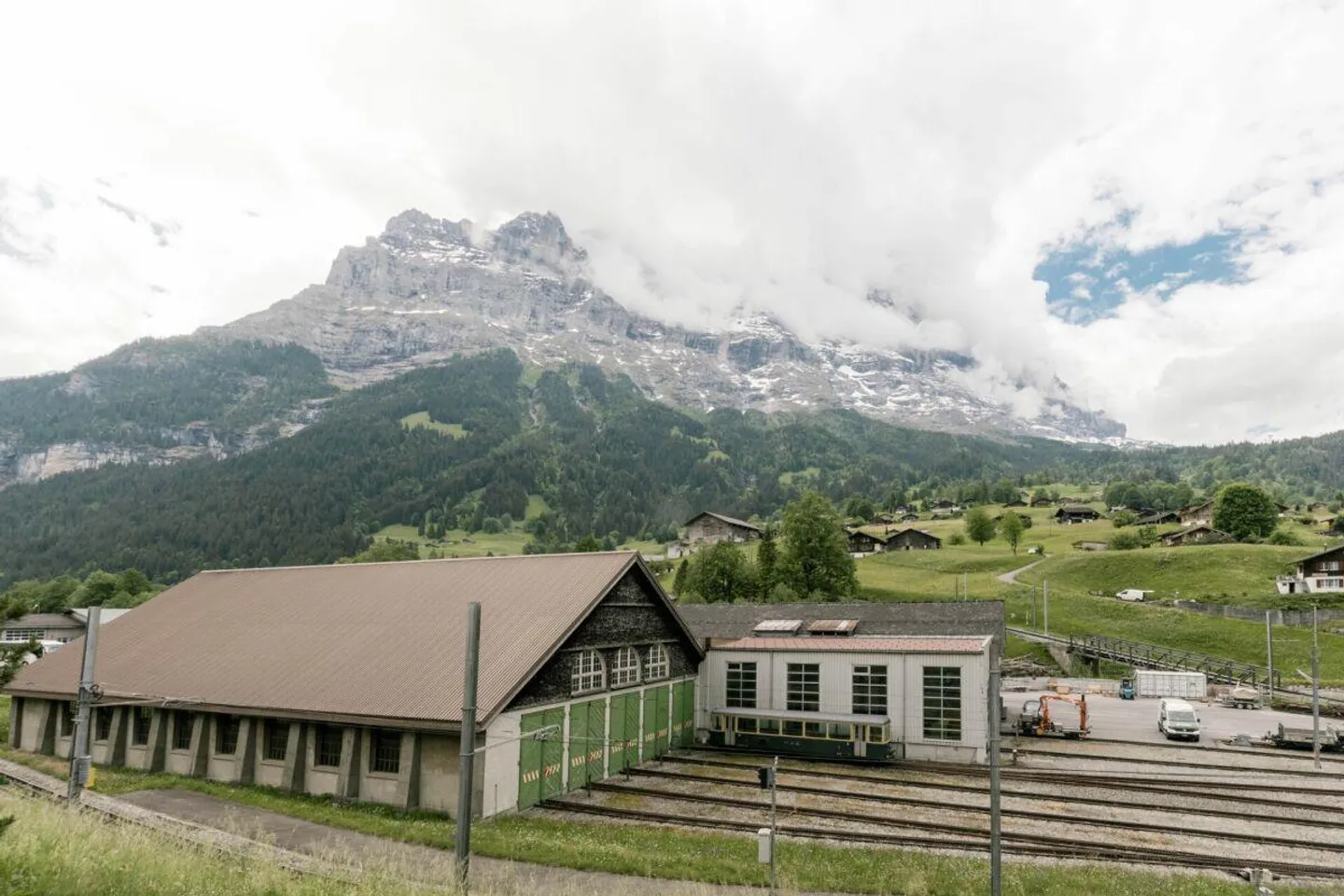 Stilvolle Wohnung mit Bergblick - Foto 16 von 18