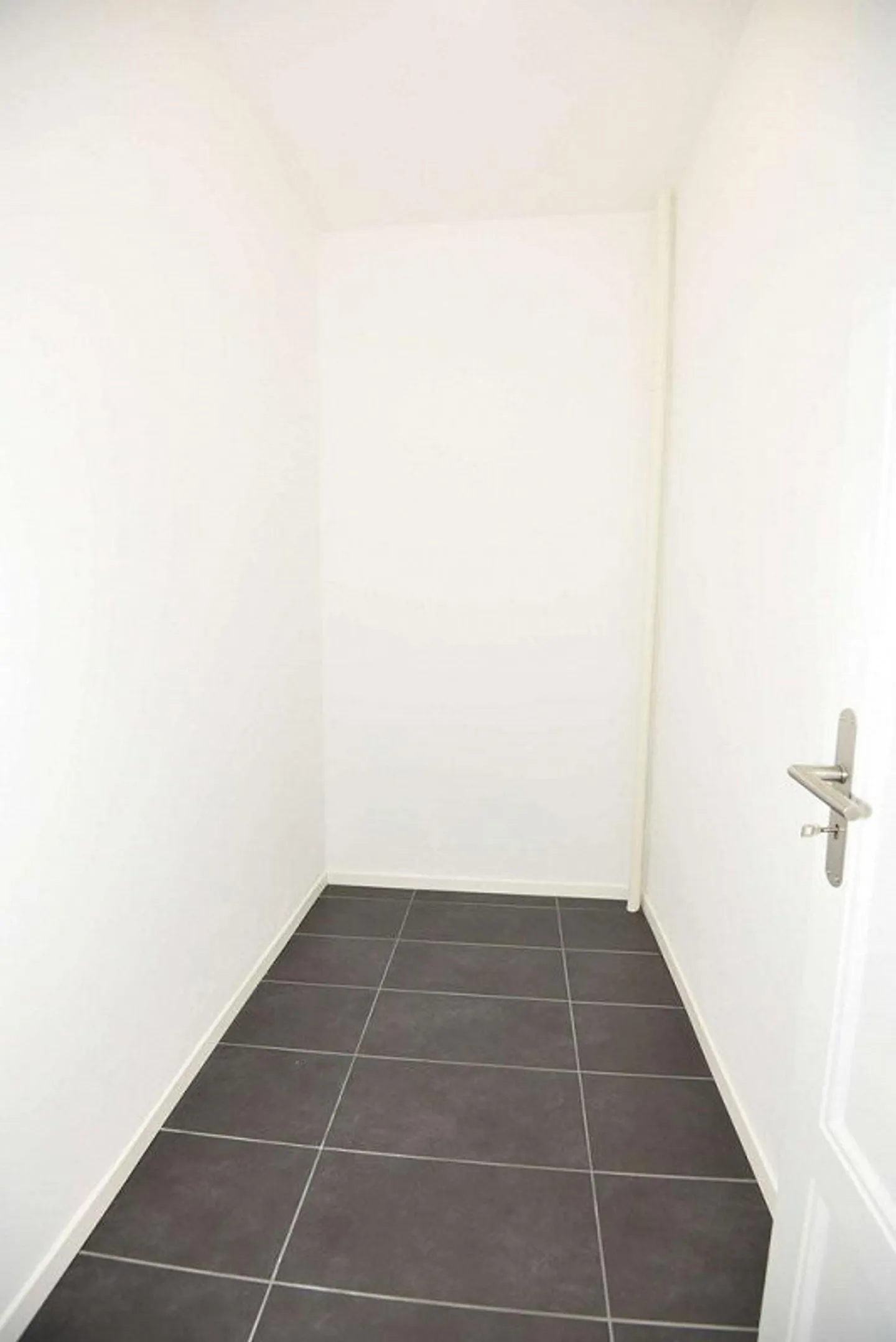 Magnificent apartment with panoramic view - 1st month free - Photo 8 of 8