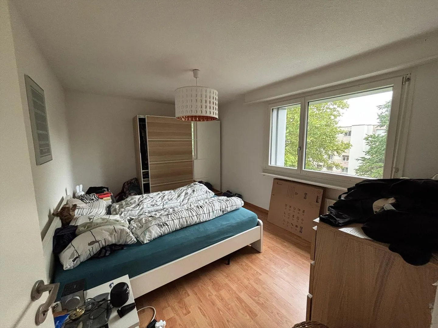 Modernized apartment awaits you! - Photo 6 of 8