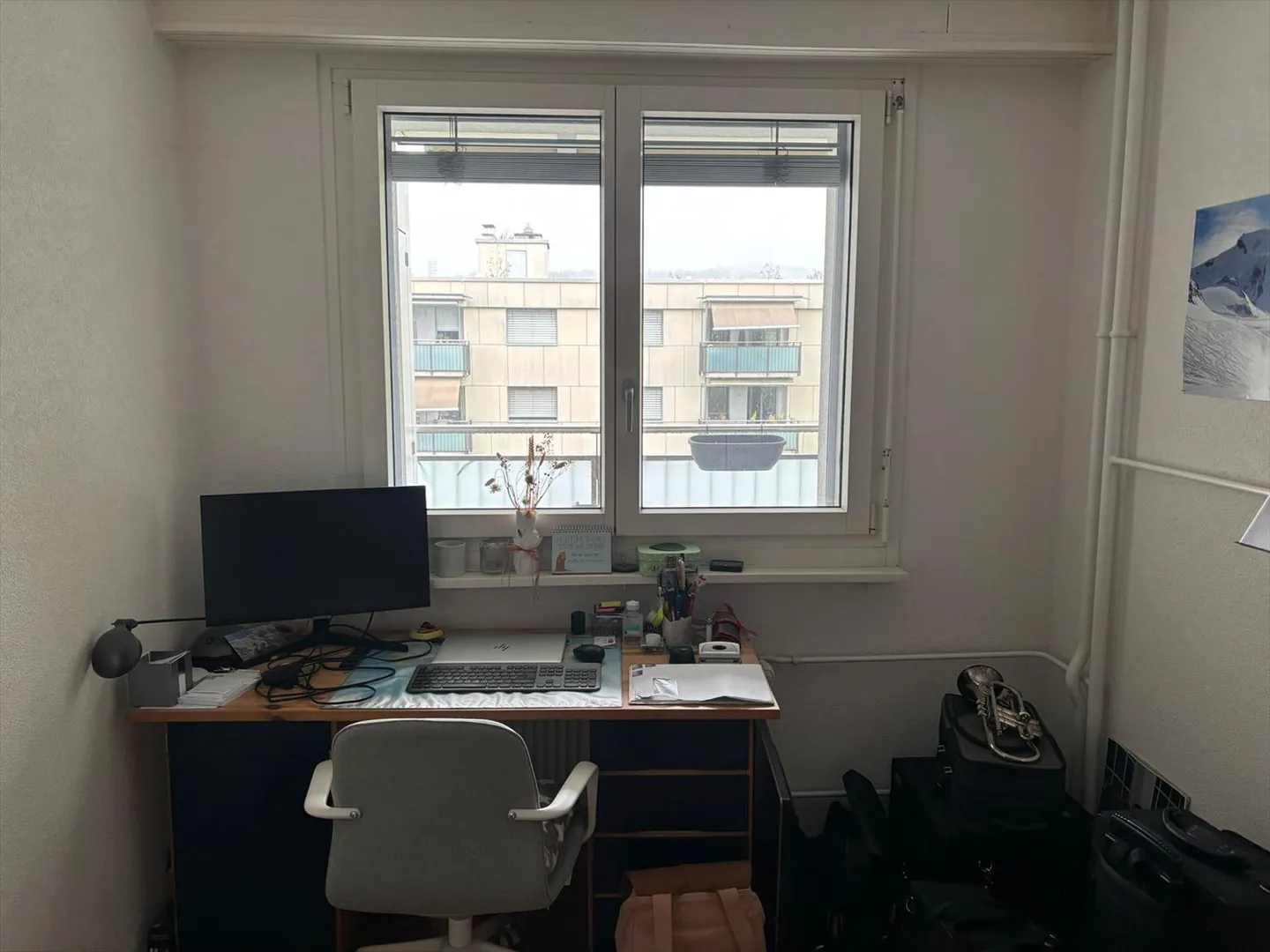 Modernized apartment awaits you! - Photo 7 of 8