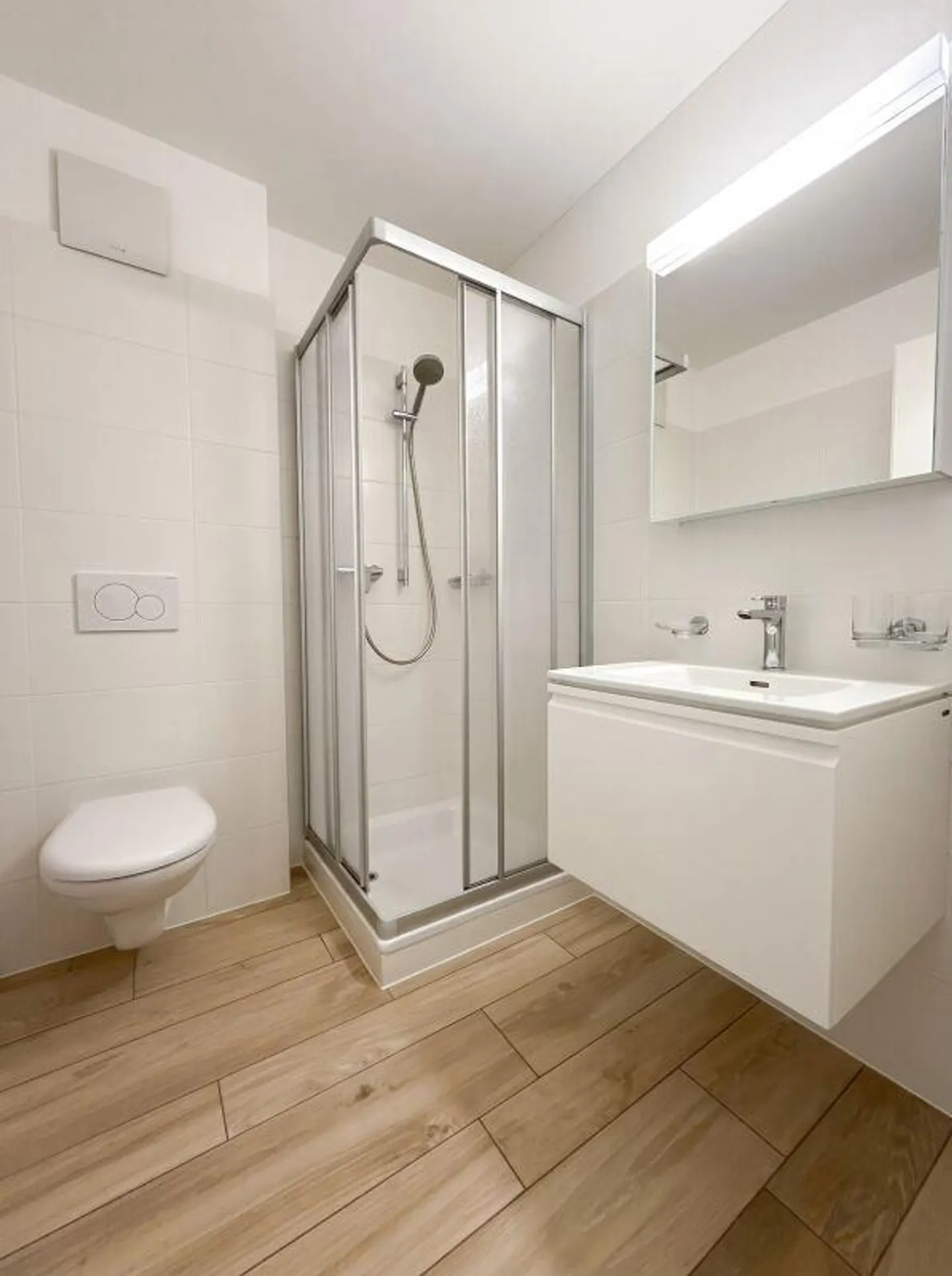 Zweitwohnsitz, 4½-Zimmer-Wohnung in der Nähe von Ascona - Foto 6 von 7
