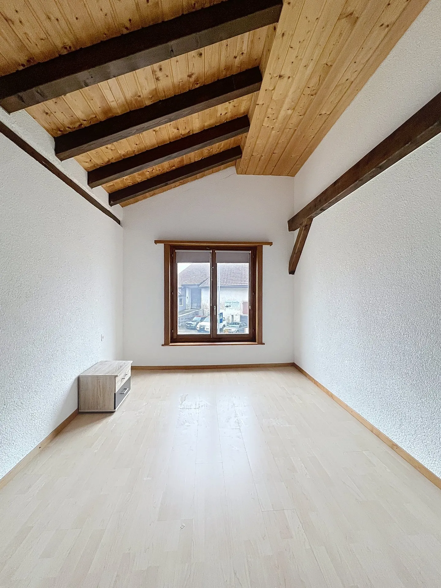 Reihenhaus mit 6,5 Zimmern, Terrasse von 130 m², Pool und Whirlpool – Coffrane - Photo 6 sur 14