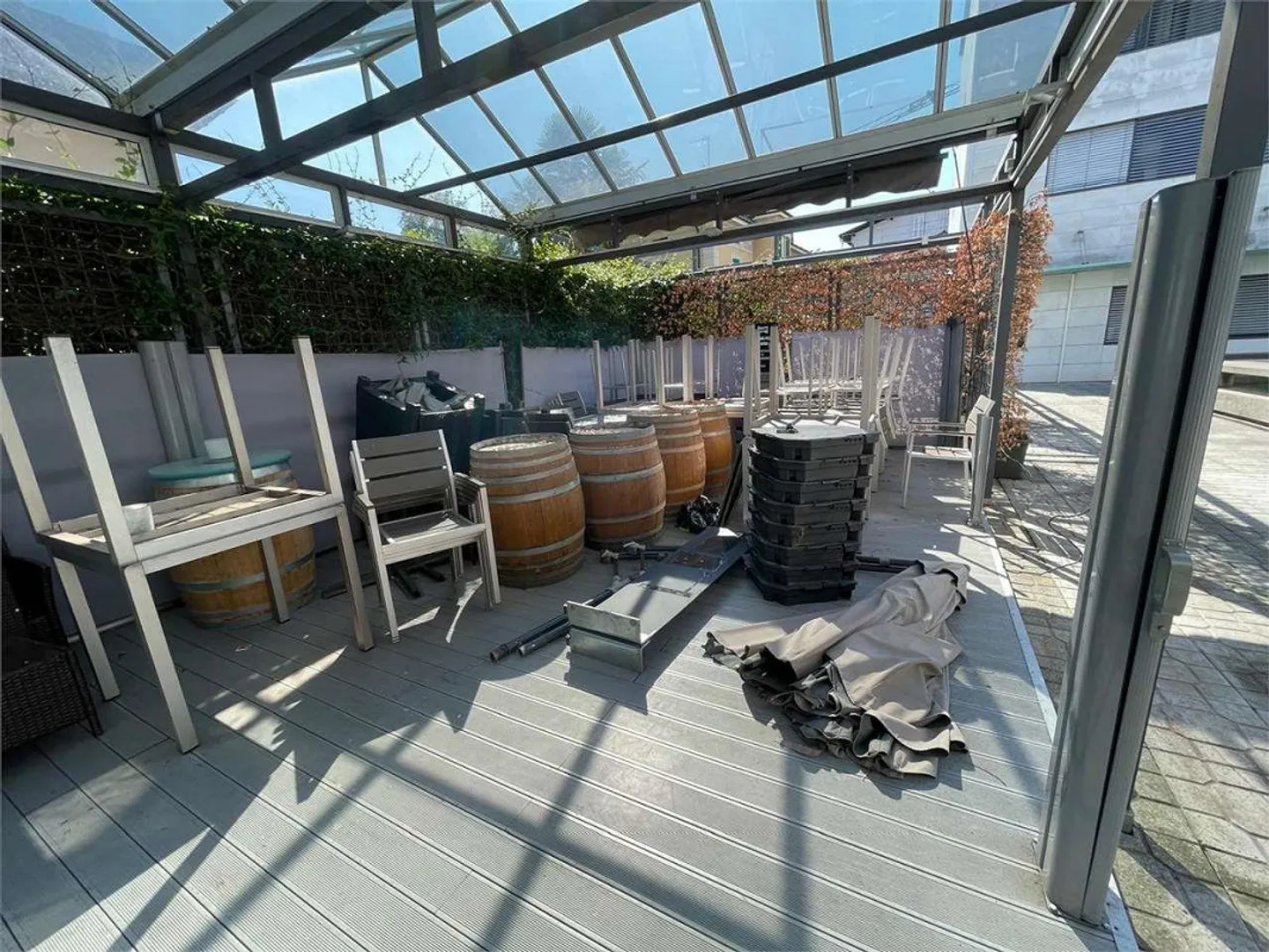 RESTAURANT ZU VERMIETEN - NEUE VERWALTUNG GESUCHT - Foto 3 von 8