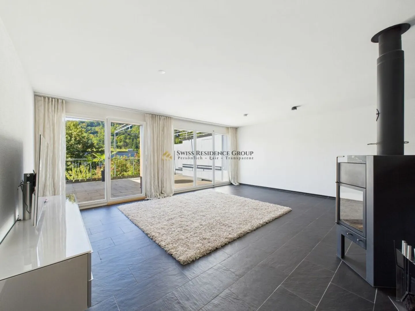 Exklusives 5.5-Zimmer Reihenhaus an sonniger, ruhiger Lage - Foto 6 von 16