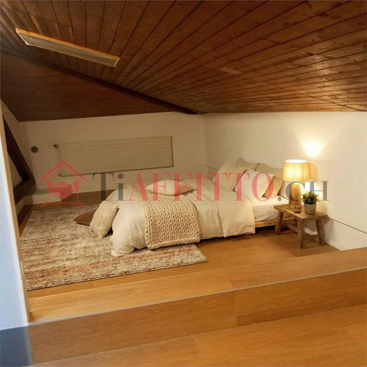 RIVA SAN VITALE - 2.5 ROOM ATTIC APARTMENT - Photo 5 of 8