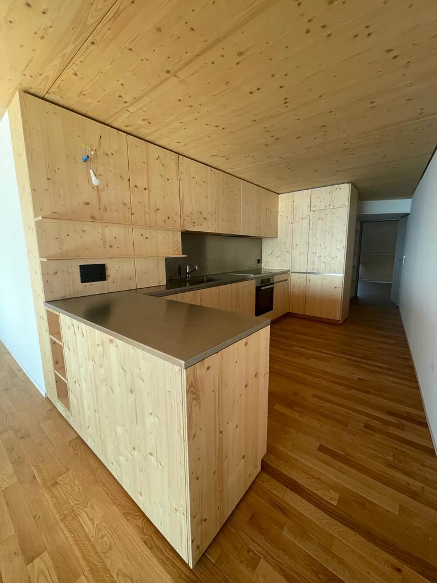 Appartement 4.5 pièces - Photo 3 sur 8