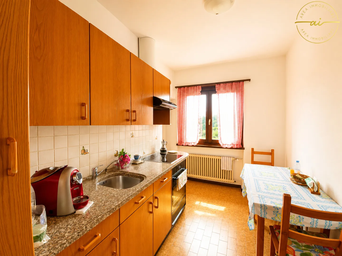 Einfamilienhaus mit großem Baugrundstück - Foto 9 von 13
