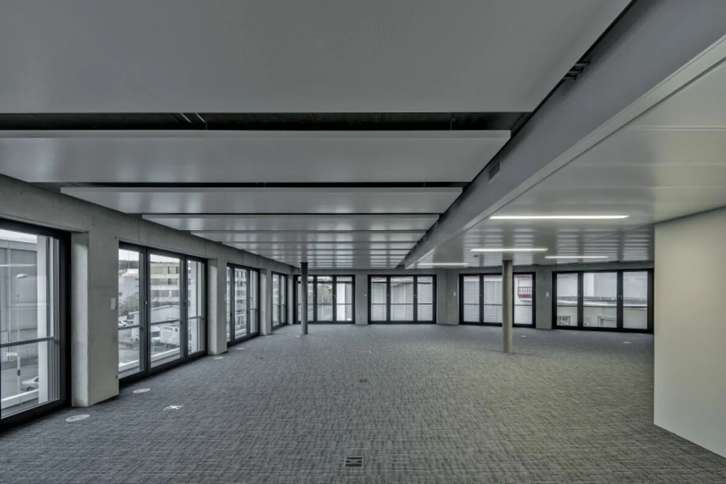 OSTERWALDER TOWER - Repräsentative Büroflächen - Teilflächen möglich - Foto 12 von 15