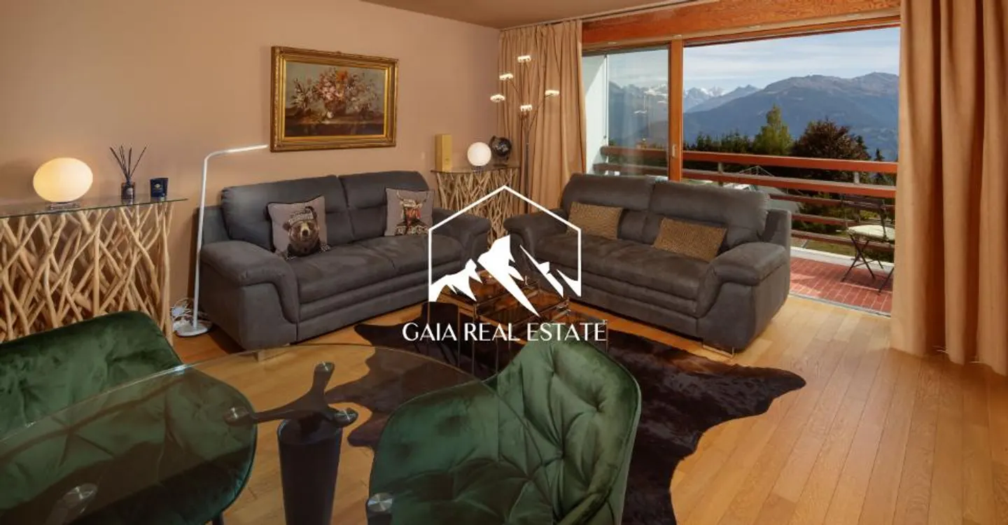 Charming Apartment with Alpine Views - Photo 2 of 21