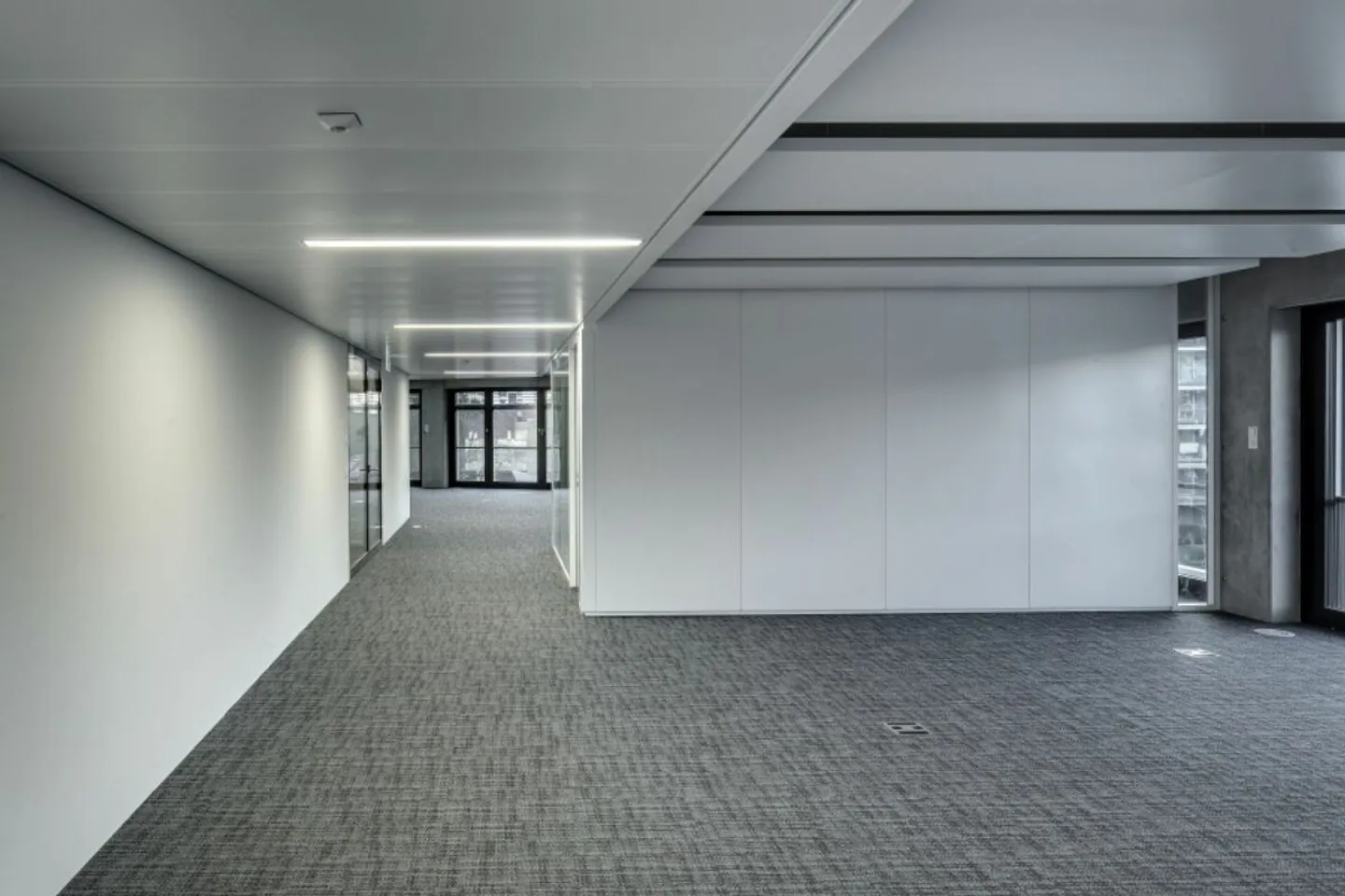 OSTERWALDER TOWER - Repräsentative Büroflächen - Teilflächen möglich - Foto 11 von 15