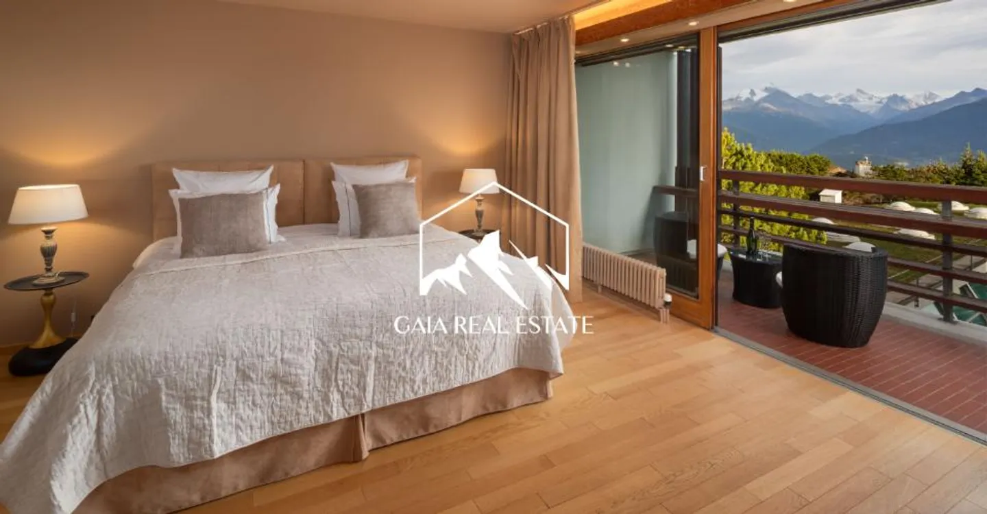 Charming Apartment with Alpine Views - Photo 9 of 21