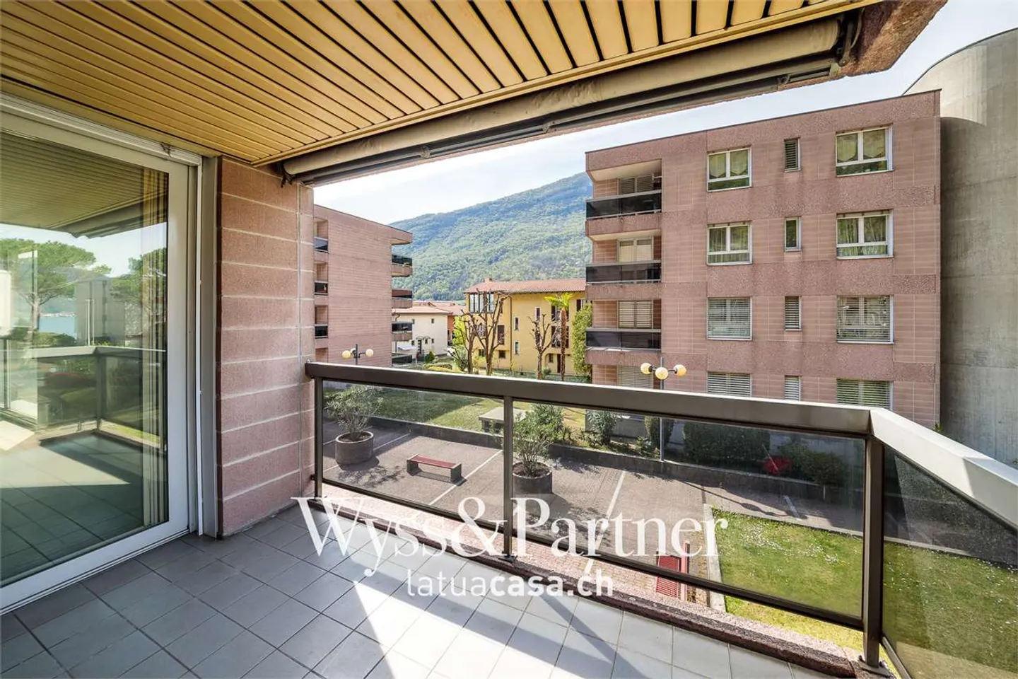 Appartamento luminoso 4.5 locali - Foto 4 di 9