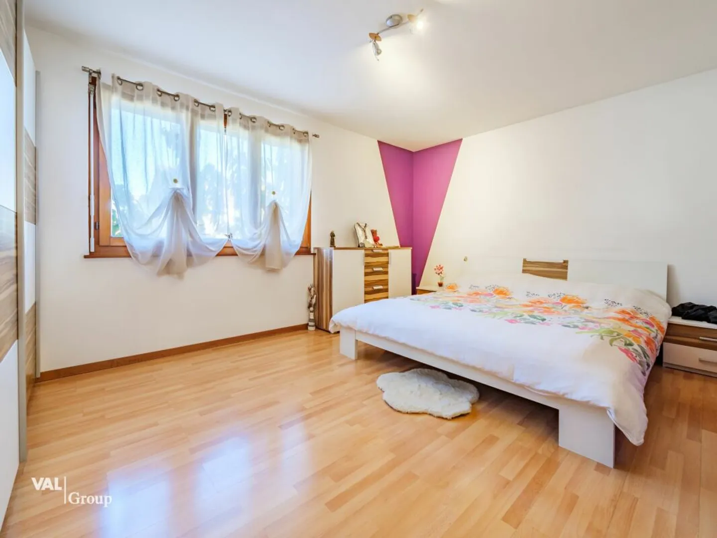 Magnifica villa con giardino, ideale per due unità - Foto 7 di 15