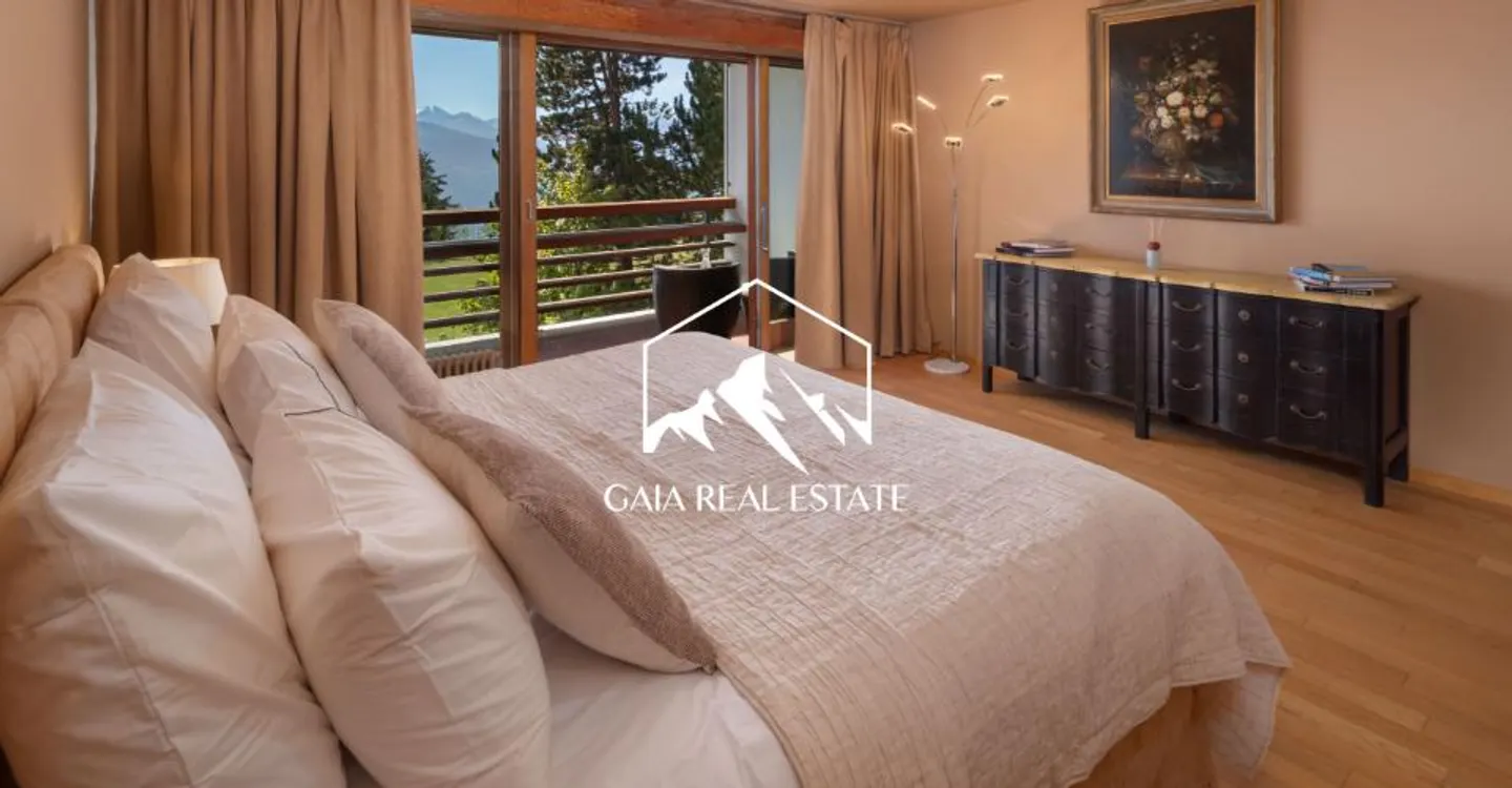 Charming Apartment with Alpine Views - Photo 11 of 21