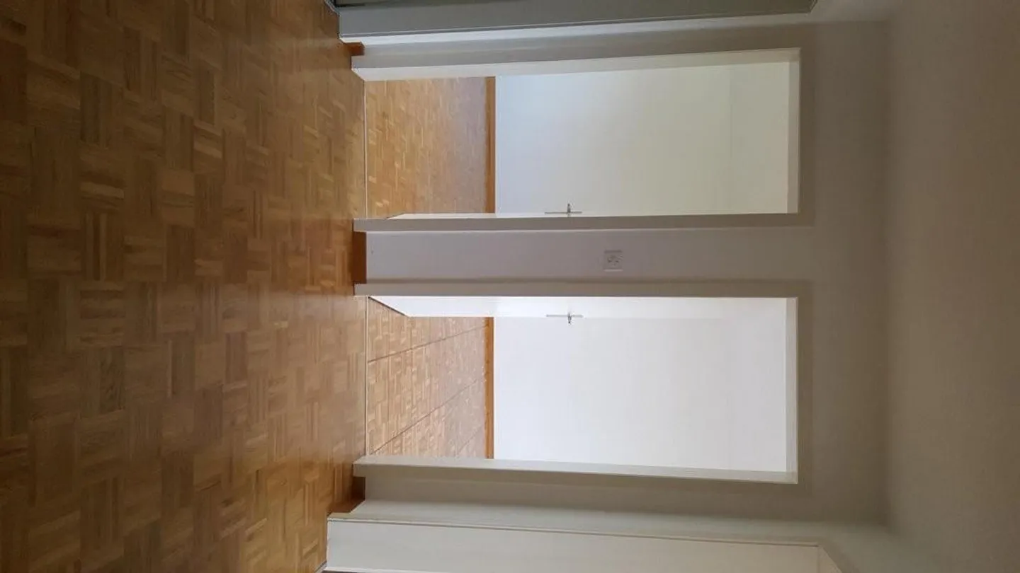 Spacious 3-room apartment on the 1st floor - Photo 5 of 11