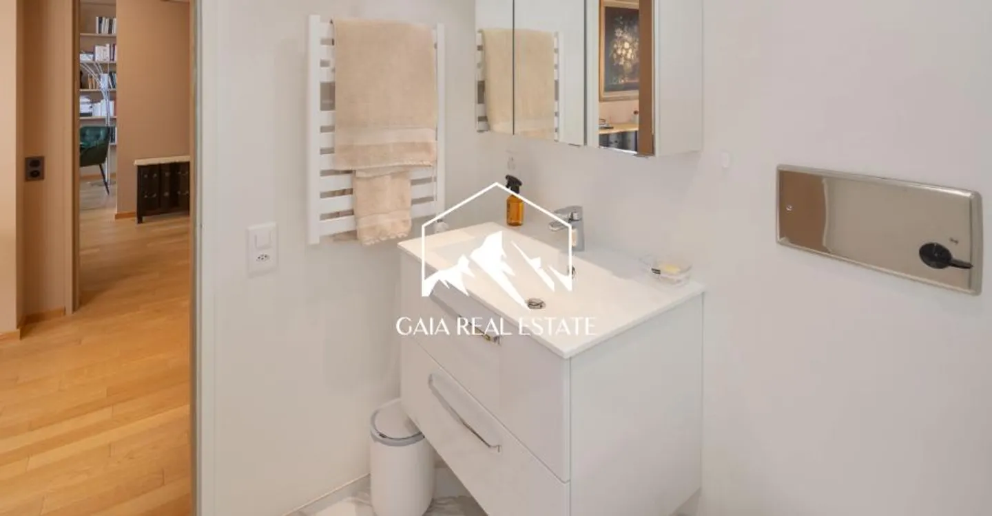 Charming Apartment with Alpine Views - Photo 14 of 21