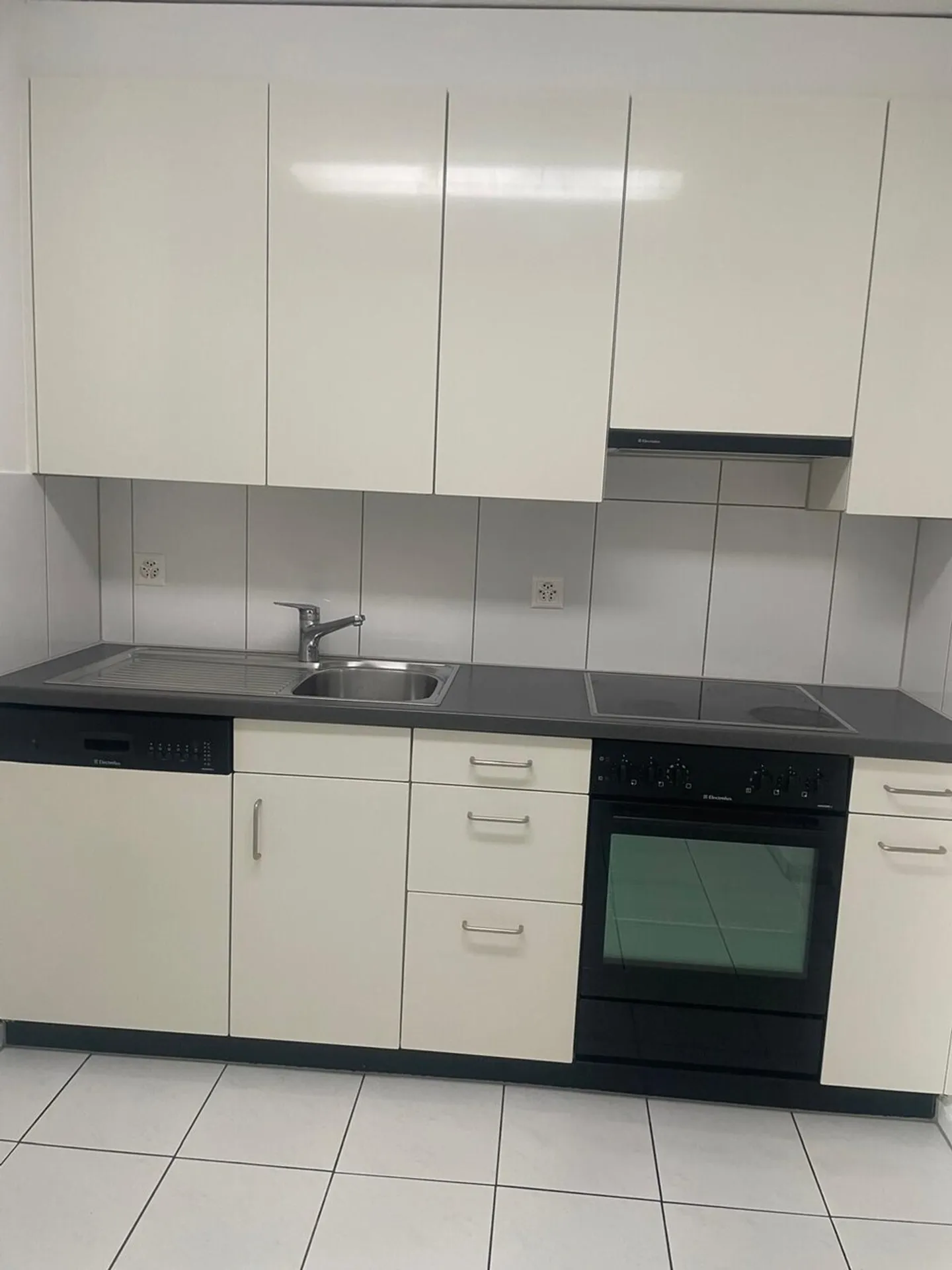 Appartement lumineux de 4 pièces avec balcon et beaucoup d'espace - Photo 7 sur 11