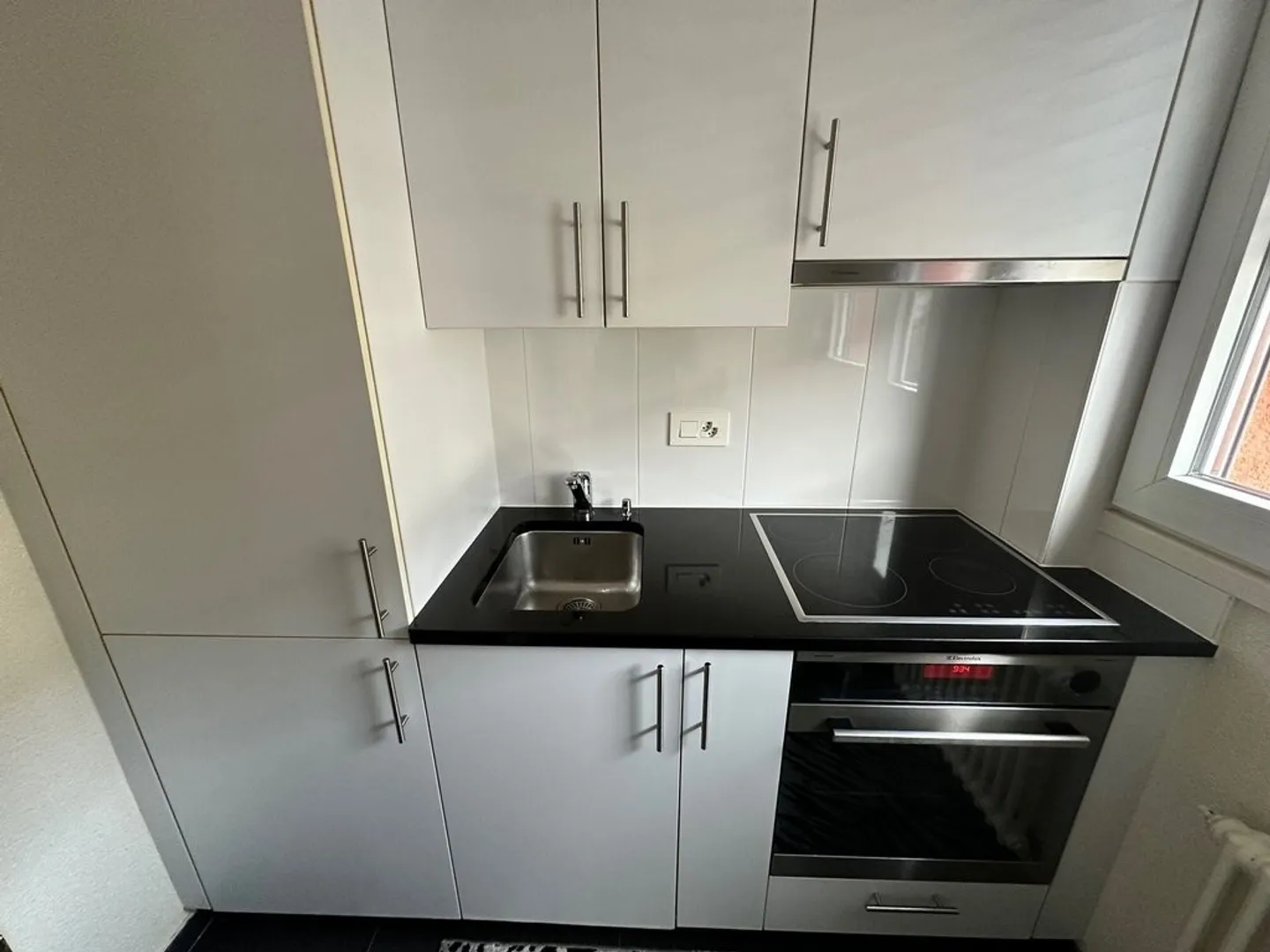Gewerbefläche in dynamischer Lage - Foto 4 von 6