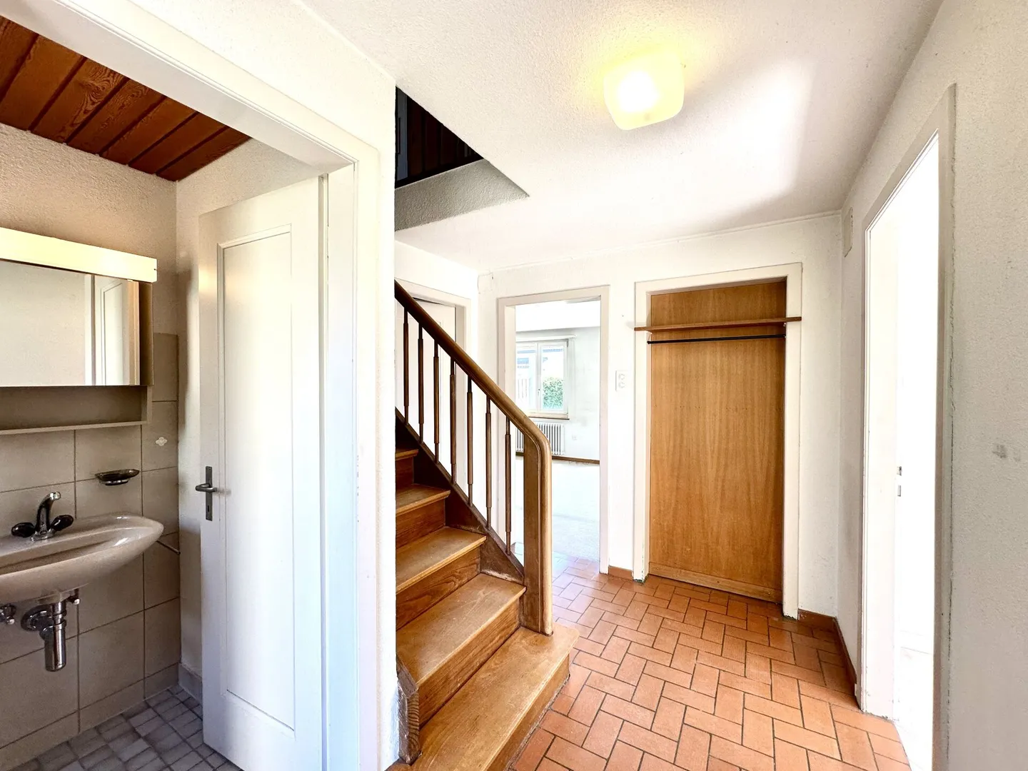Charming and cozy, semi-detached single-family house - Photo 5 of 27