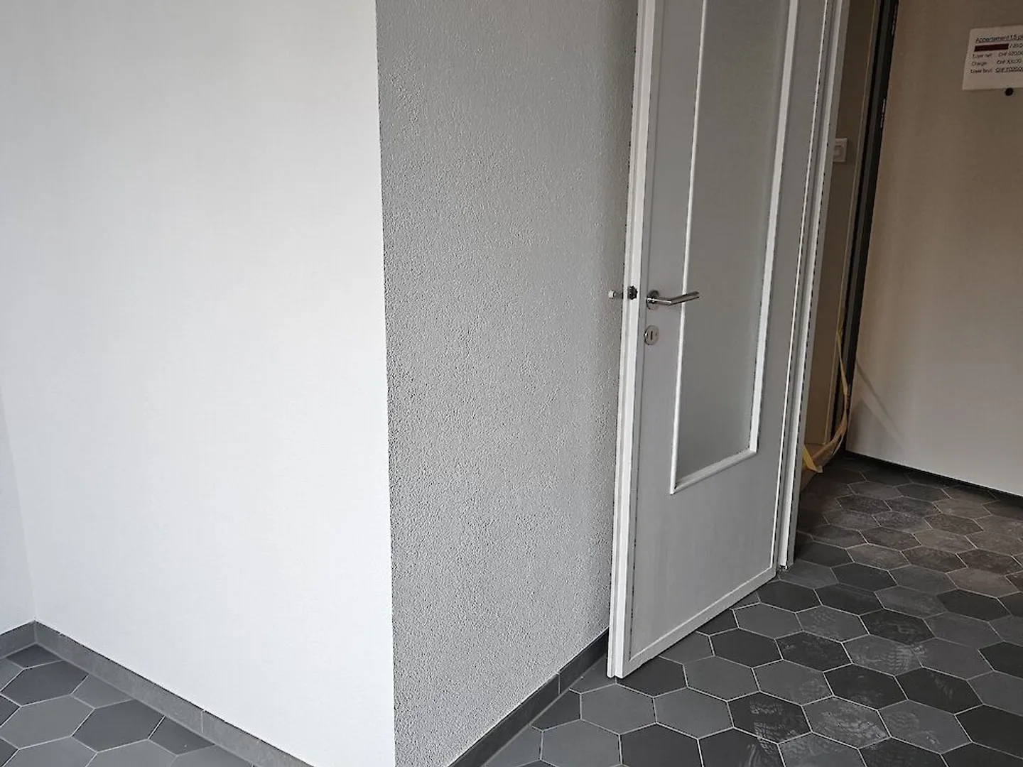 Bellissimo studio nella città di Friburgo - Foto 3 di 9