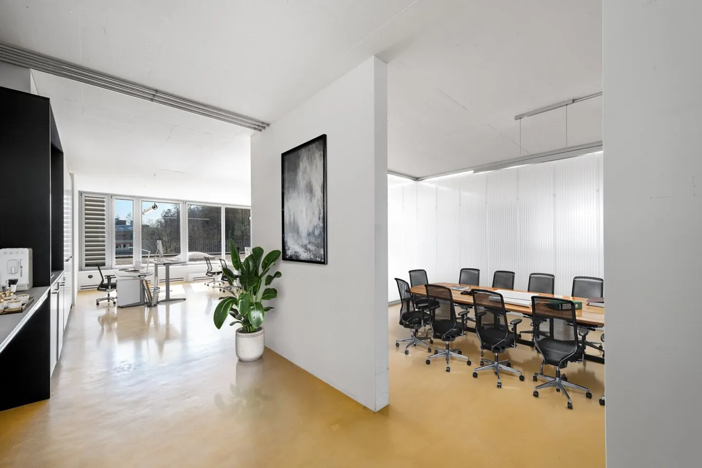 Spacious Commercial Space in Thalwil - Photo 12 of 14