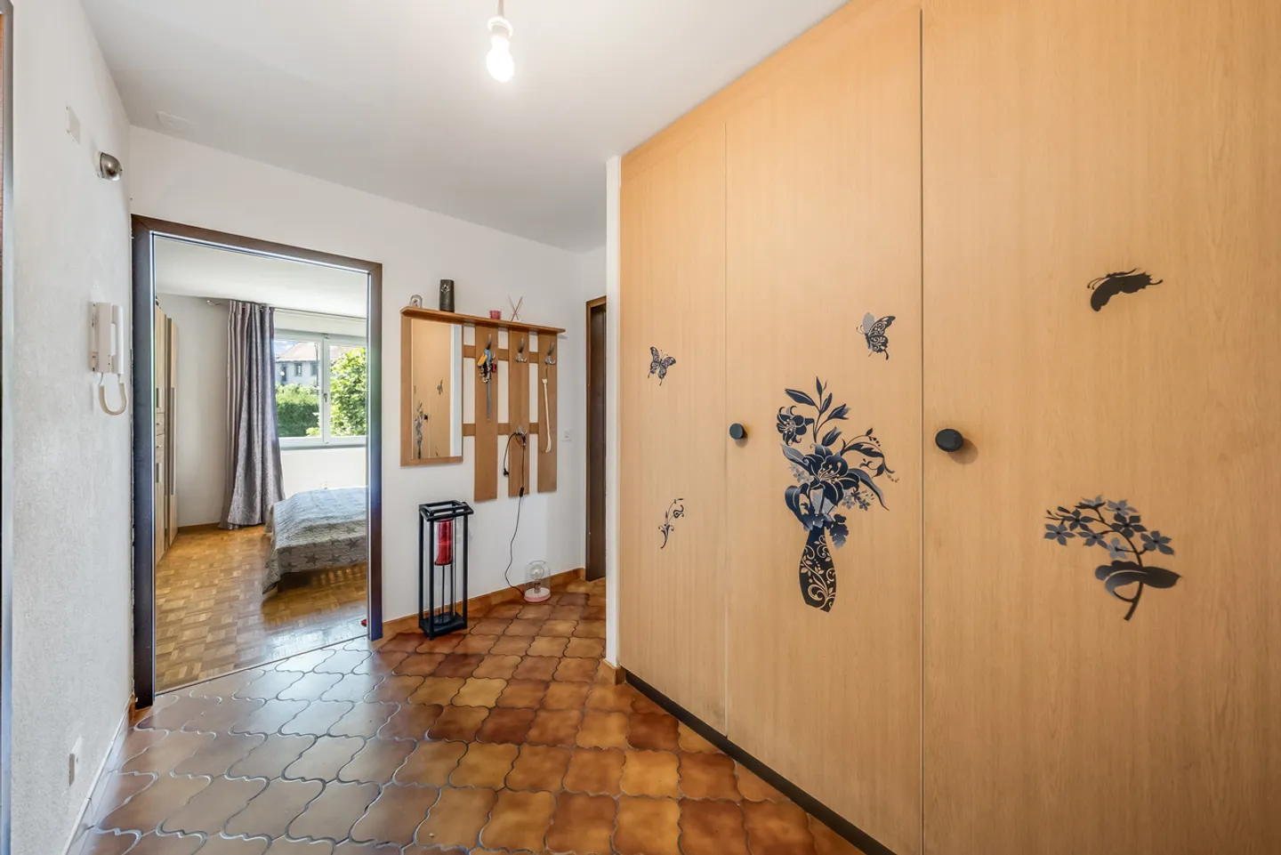 APARTMENT - CENTRAL - BALCONY AND PARKING SPACE - EXCLUSIVE - Photo 10 of 12