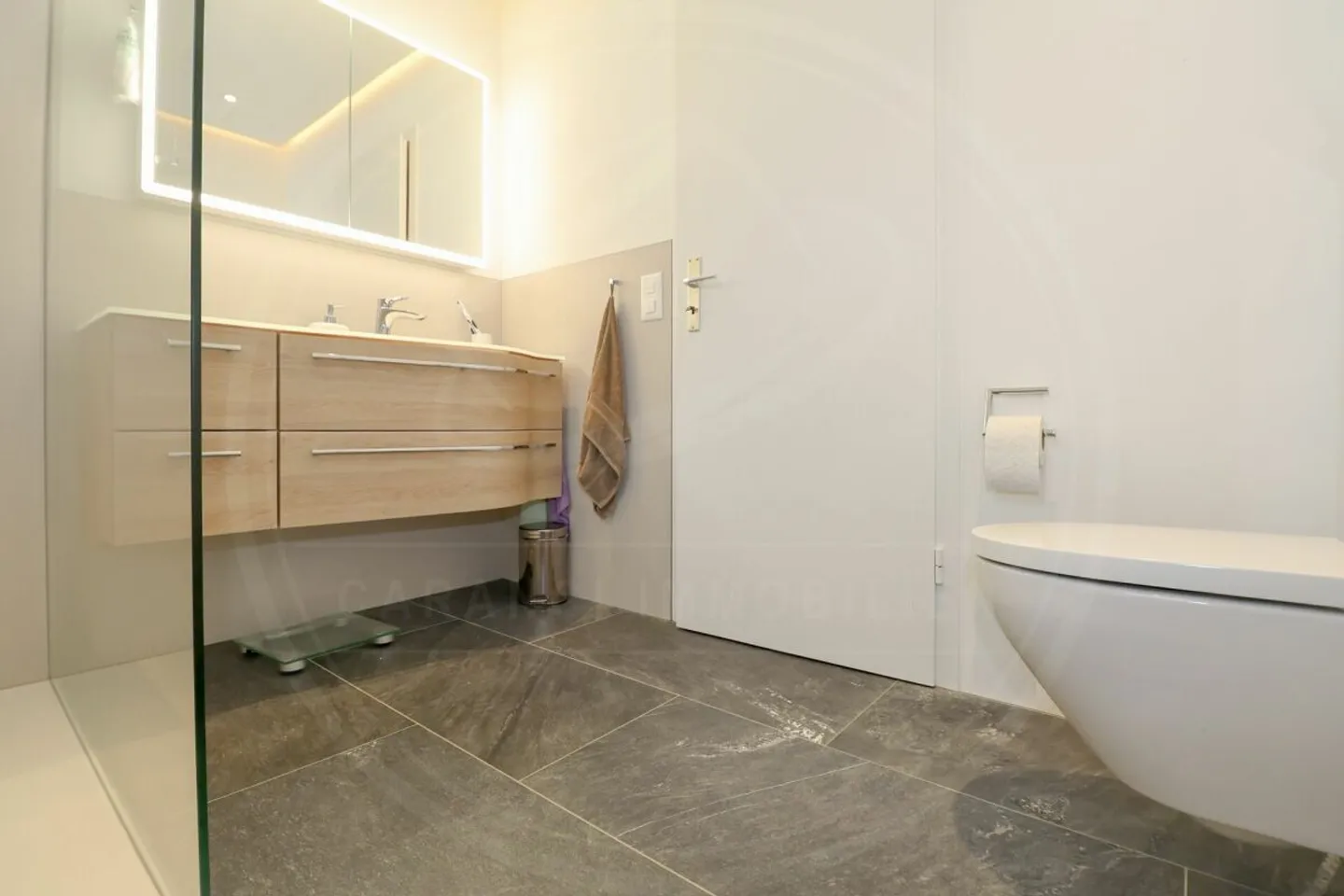 6½-Zimmer-Doppeleinfamilienhaus in Waltenschwil AG zu verkaufen - Foto 7 von 14