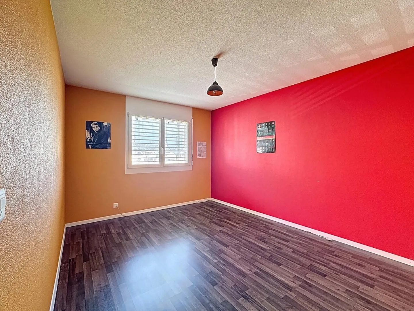 Appartement atypique avec grands espaces de vie et beaucoup de charme - Photo 9 sur 12