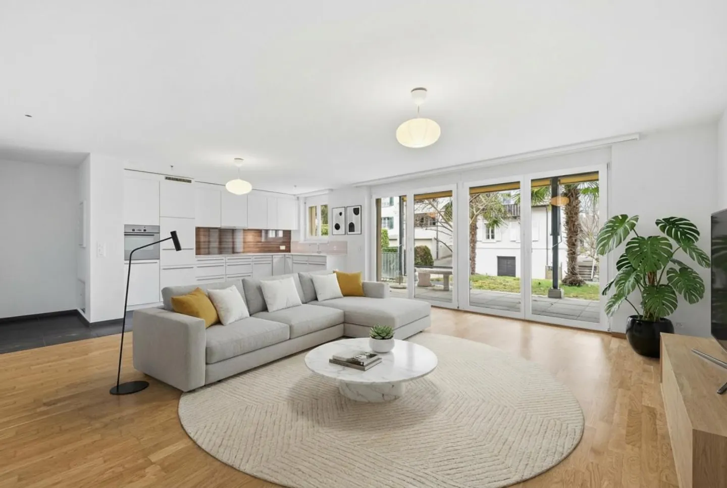 Felicità abitativa moderna con patio e giardino a Pfeffingen - Foto 6 di 17